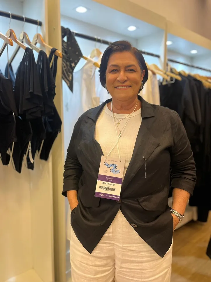 GORETTI ACIOLI levou o beachwear da Aquas pra BH