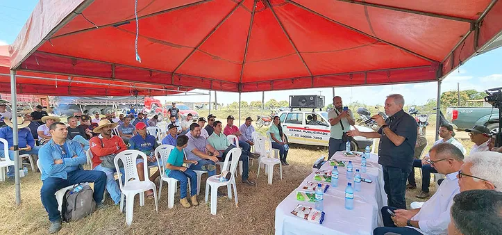 Colheita do arroz é primeira após o início do projeto de parceria com Pindorama com a assistência técnica e garantia de compra do produto