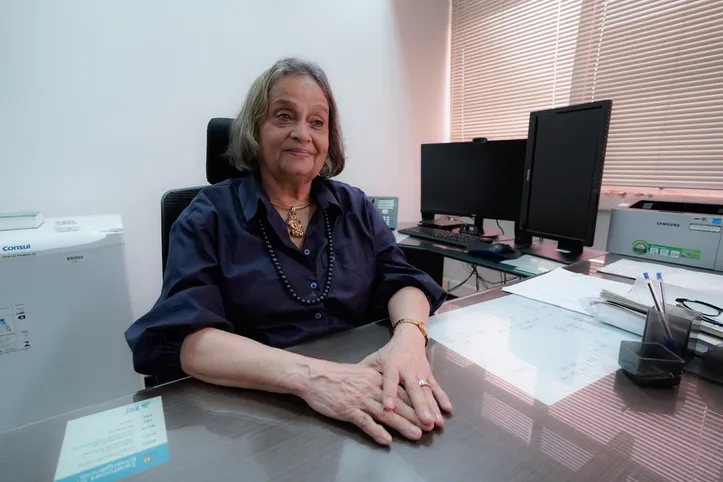 Em sessão administrativa realizada na manhã dessa quarta-feira (18), o Pleno do Tribunal Regional do Trabalho da 19ª Região (TRT/AL) elegeu, por aclamação, a desembargadora ELIANE ARÔXA BARRETO para o cargo de Presidente da Corte trabalhista