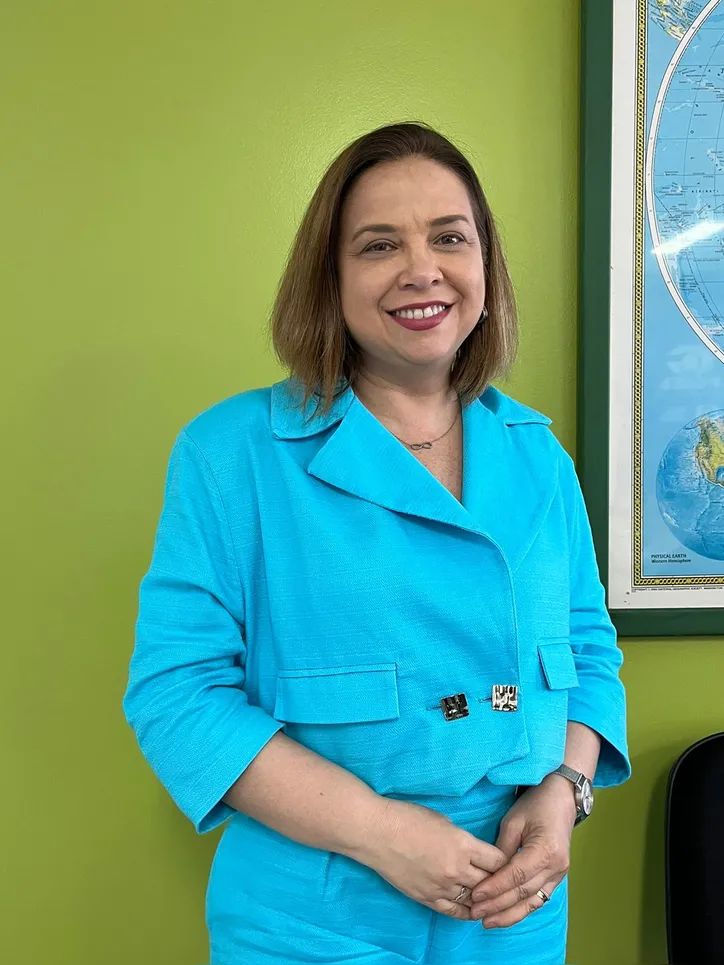 Em passagem por Maceió, a gerente de comunicação e marketing do Grupo Equatorial, GISELLE COLINS, visitou ontem a sede da Organização Arnon de Mello e destacou os projetos futuros da companhia