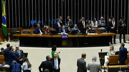 Congresso aprova regras para emendas, mas mantém brecha que oculta ‘padrinho’ - Imagem