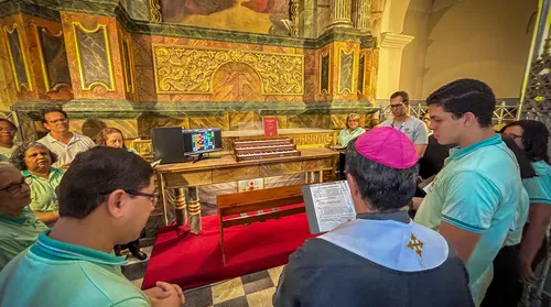 Música sacra: Catedral ganha órgão de tubo virtual - Imagem