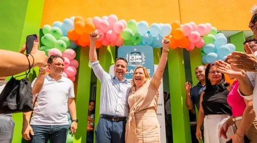 Paulo entrega creche Cria, melhorias em vias urbanas e ônibus em Porto Calvo - Imagem