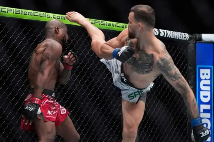 Alagoano Maurício Ruffy brilhou no UFC, com nocaute brutal em um chute rodado, em King Green