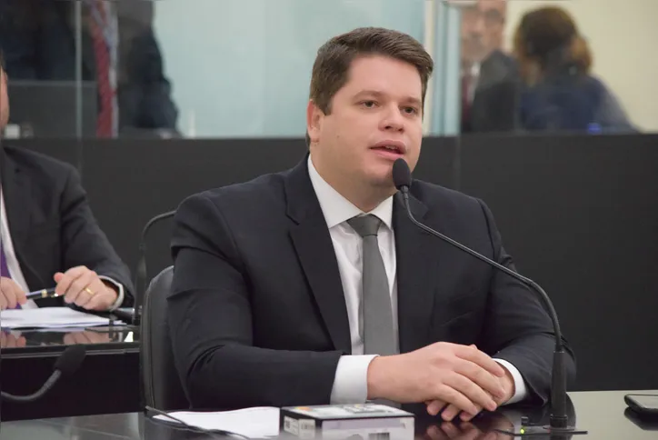 Ex-deputado estadual Davi Davino Filho oficializou ontem sua filiação ao Republicanos