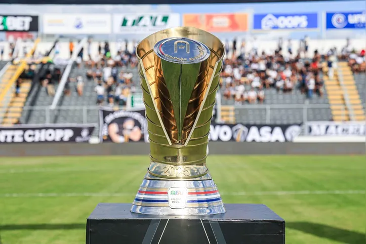 E o Galo levou o troféu do Estadual de 2025!!!