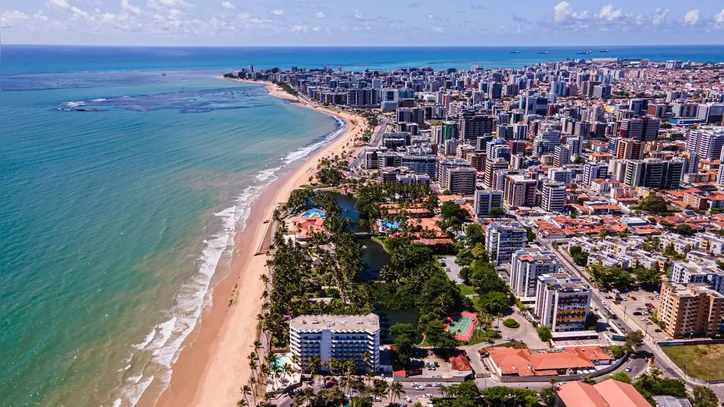 Megatorres podem agravar calor e poluição em Maceió