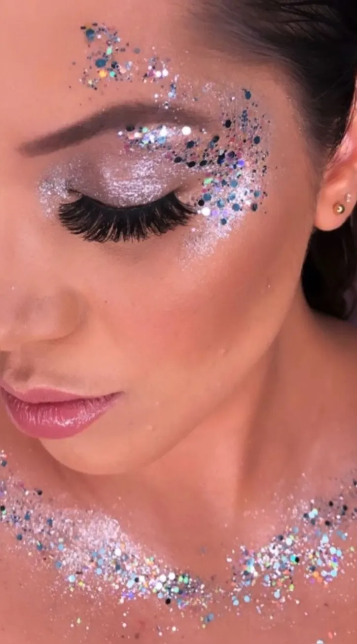 Glitter pode provocar alergias e irritações na pele