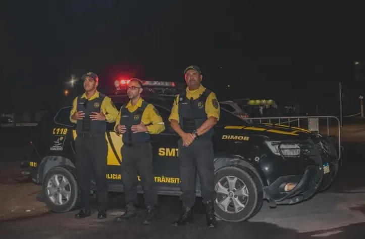 Suspeitos colidiram contra viatura do DMTT durante fuga