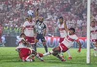 CRB visita Botafogo-SP em partida válida pela Série B, nesta segunda imagem