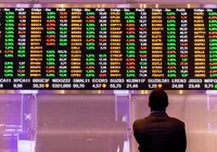 Ibovespa bate recorde e fecha aos 138 mil pontos pela 1ª vez imagem