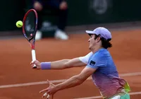 Roland Garros: João Fonseca vence 28º do mundo na estreia imagem