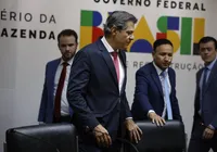 Sob pressão, governo admite revogar alta do IOF e busca alternativas imagem
