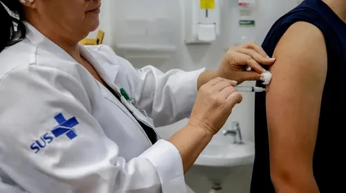 Cobertura vacinal contra a dengue em Alagoas é de apenas 10% - Imagem