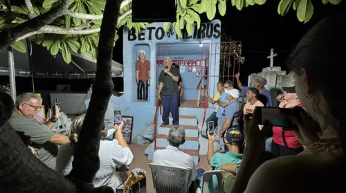 Festa no cemitério - Imagem