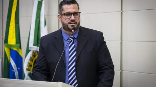 Justiça suspende lei que criava o ‘Dia das Vítimas do Comunismo’ - Imagem