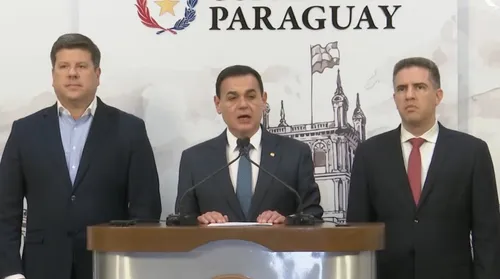 Paraguai chama embaixadores e cobra explicação após espionagem da Abin - Imagem