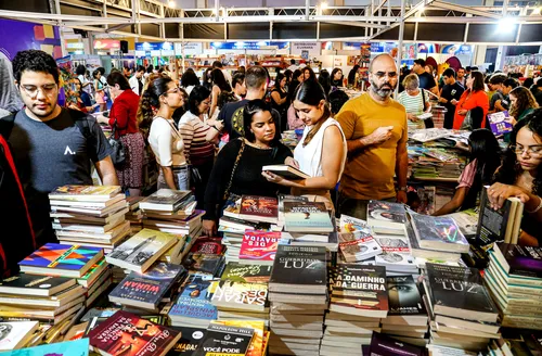 Ufal e governo de Alagoas abrem hoje a 11ª Bienal Internacional do Livro