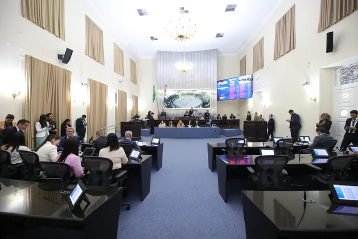 Deputados analisaram ontem seis vetos parciais do Executivo
