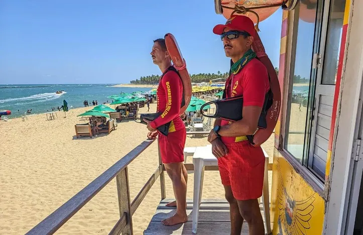 Bombeiros reforçam efetivo neste verão