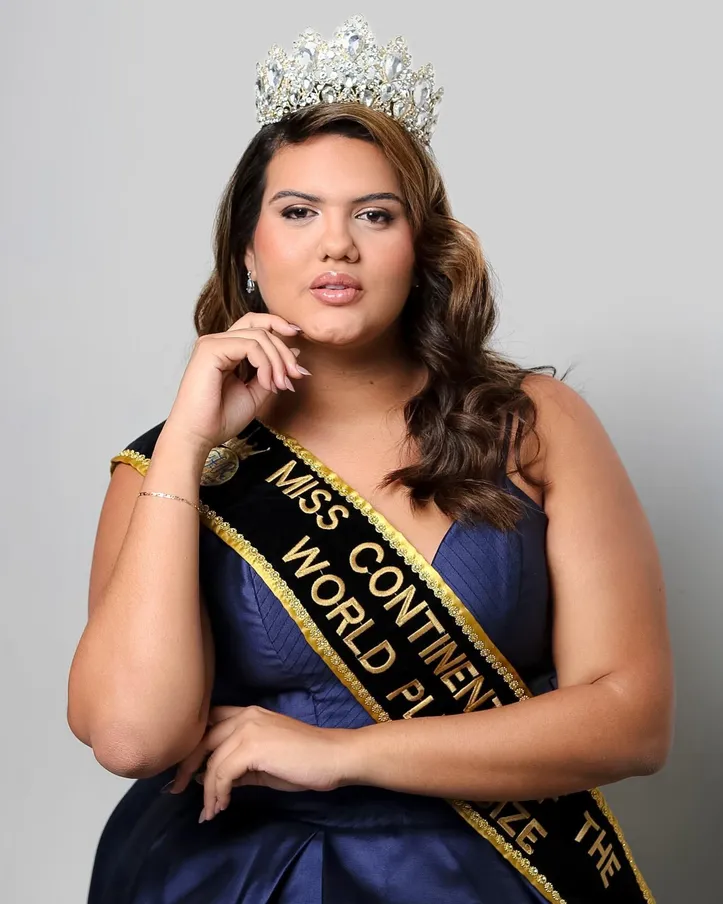 Natural de Penedo, Júlia Conde superou dificuldades e conquistou título internacional