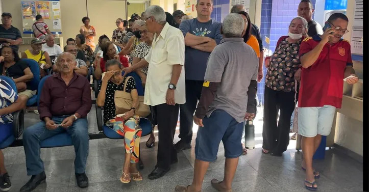Agências dos Correios passaram a atender aposentados do INSS que tiveram descontos indevidos