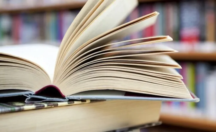 Livros poderão ser comprados com descontos a partir do dia 15 de maio