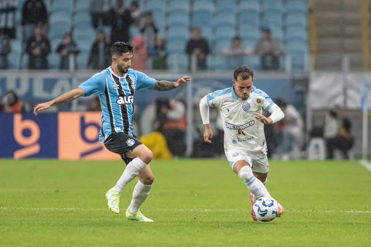 CSA ficou no empate com o Grêmio e se classificou na Copa BR