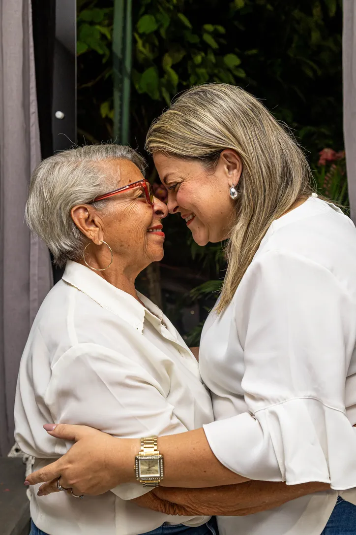 Maceió, 08 de maio de 2025
Isabelle Costa psicóloga, comemorando o Dias das Mães com sua família. Alagoas - Brasil. 
Foto:@Ailton Cruz