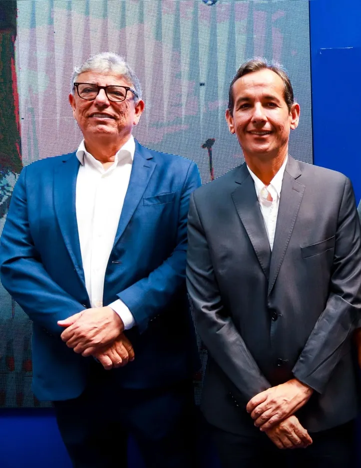 O presidente da Ademi-AL, OSMAN RAMIRES, e o vice-presidente, FELIPE LUNA, comemoram o sucesso do 17º Festival Ademi da Casa Própria, encerrado no último domingo