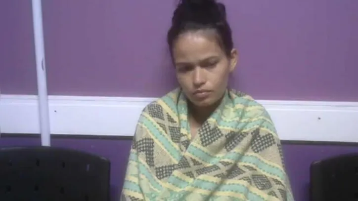 Eduarda de Oliveira, de 22 anos, foi indiciada pelos crimes de homicídio qualificado, ocultação de cadáver e comunicação falsa de crime