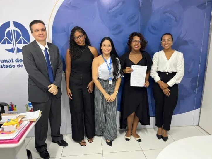 Documento civil é feito na Casa de Direitos