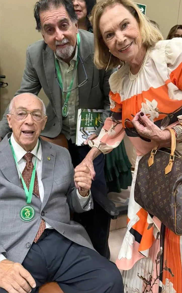 Imagem ilustrativa da imagem Os médicos Milton Hênio e Carlos Henrique Tavares foram homenageados nos 75 anos do Curso de Medicina da UFAL