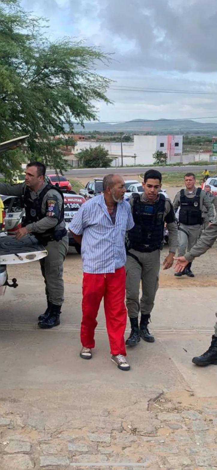 Preso suspeito de chacina que matou cinco em Estrela de Alagoas