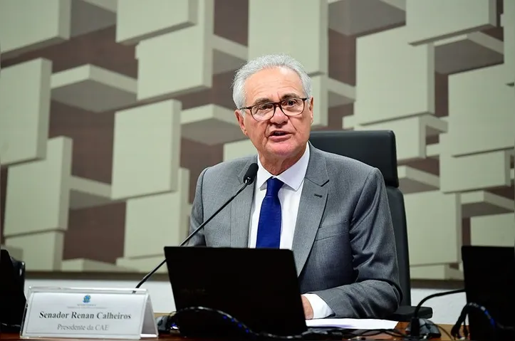 Senador Renan Calheiros ressaltou vários usos estratégicos de minerais como lítio, nióbio e urânio