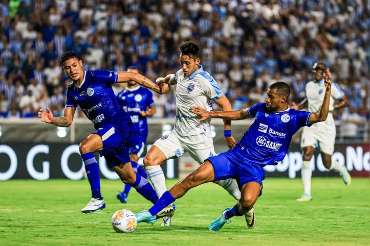 CSA e Confiança se enfrentaram no início deste ano em duelo válido pela Copa do Nordeste