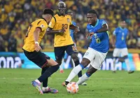 Brasil empata sem gols com o Equador na estreia de Ancelotti imagem