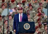 Discurso violento de Trump inflama tropas contra cidadãos americanos imagem