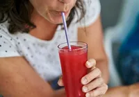 Por que a frutose está sendo chamada de veneno invisível em 2025? imagem