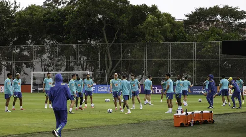 Com volta de Raphinha, Brasil enfrenta Paraguai nesta terça - Imagem