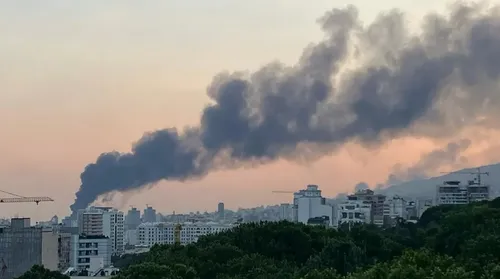Israel e Irã voltam a trocar ataques aéreos no 5º dia de guerra - Imagem