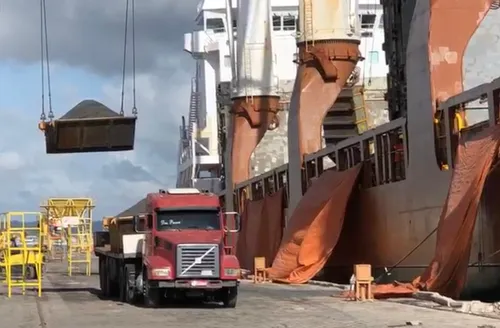 Movimentação portuária em Alagoas bate recorde e atinge 1,3 milhão de toneladas