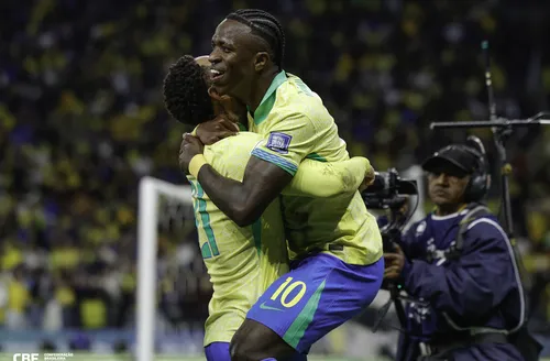 Brasil vence Paraguai e carimba vaga para a Copa do Mundo: 1x0