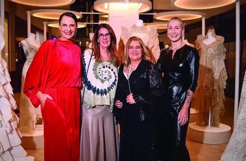 Com curadoria d’AsPatricias — Pontalti+Parenza — teve estreia a mostra 2xMartha Medeiros