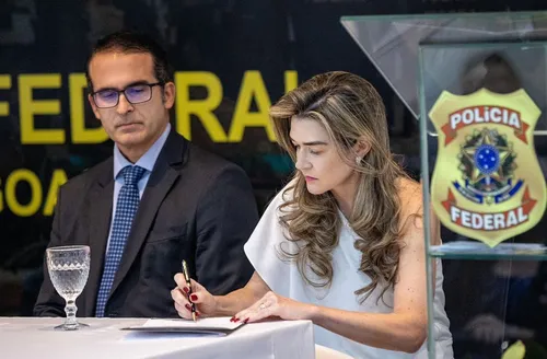 Delegada Bruna Rizzato assume comando da Polícia Federal em Alagoas