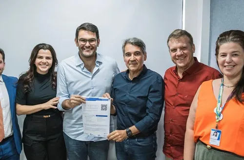 Dia da Pizza — Breno, Leopoldo e Dedé Gama brindam os 40 anos da SuperPizza