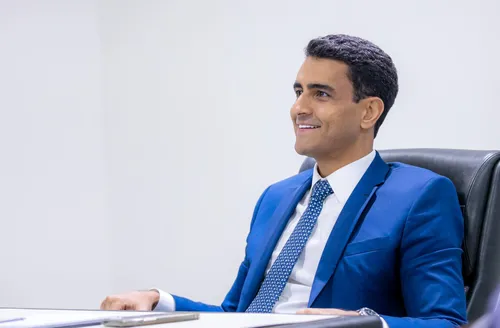 JHC sanciona PPA e barra emenda sobre educação fiscal