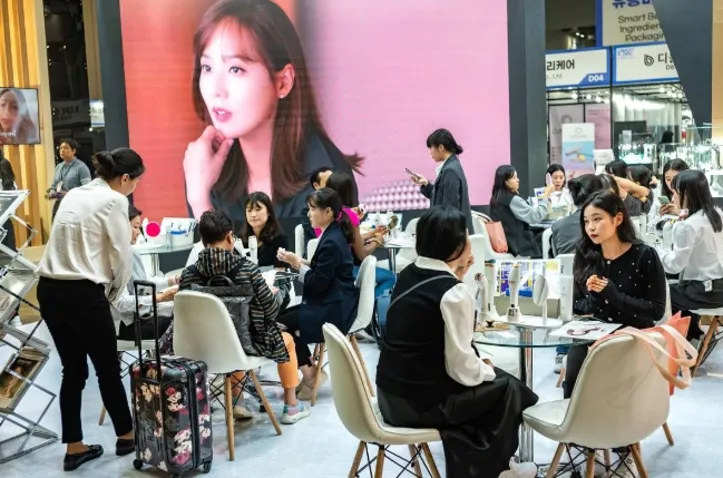 Imagem ilustrativa da imagem Após K-pop e cosméticos, moda coreana pode ser novo destaque global