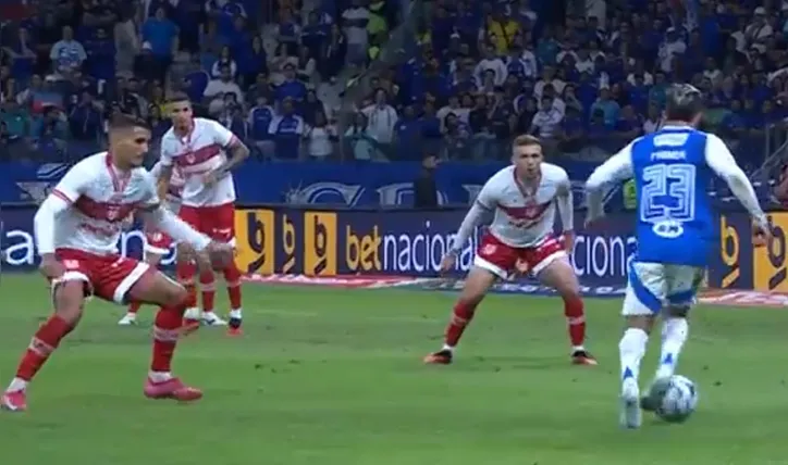 CRB conseguiu um empate importante contra o Cruzeiro