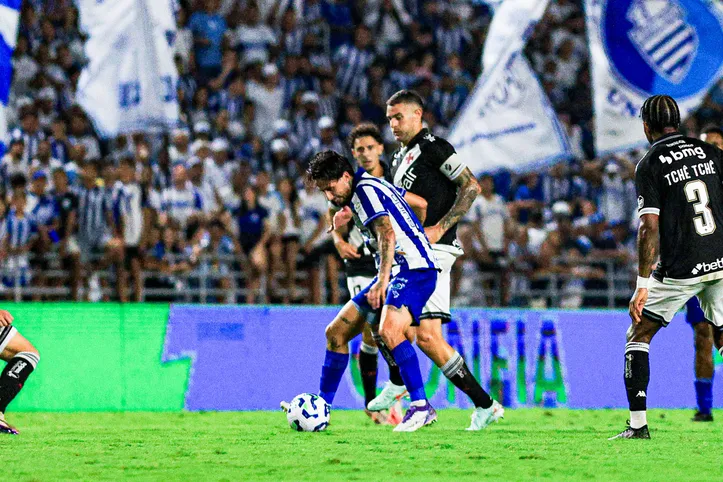 CSA viaja nesta terça (5) para o Rio, onde encara o Vasco na quinta